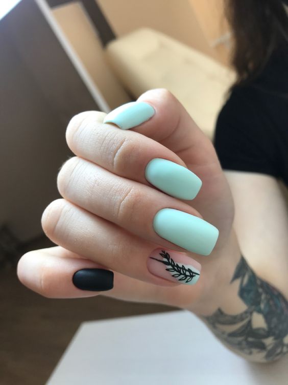 Miętowe paznokcie na wiosnę