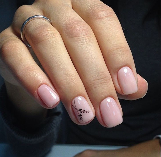 Naturalne paznokcie na wiosnę