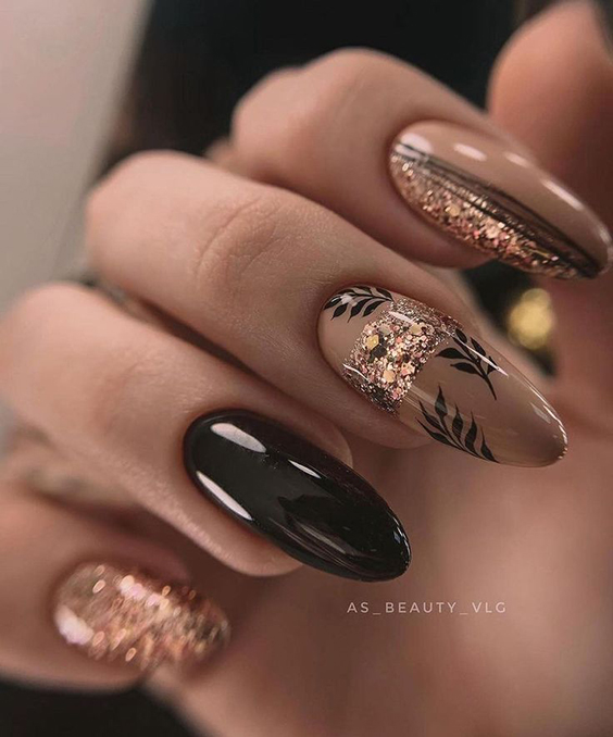 Eleganckie jesienne paznokcie