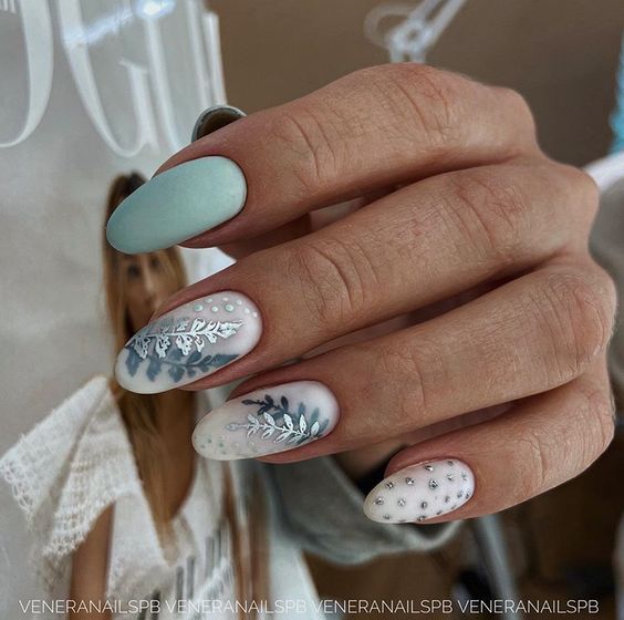 Jesienny manicure z wzorkami