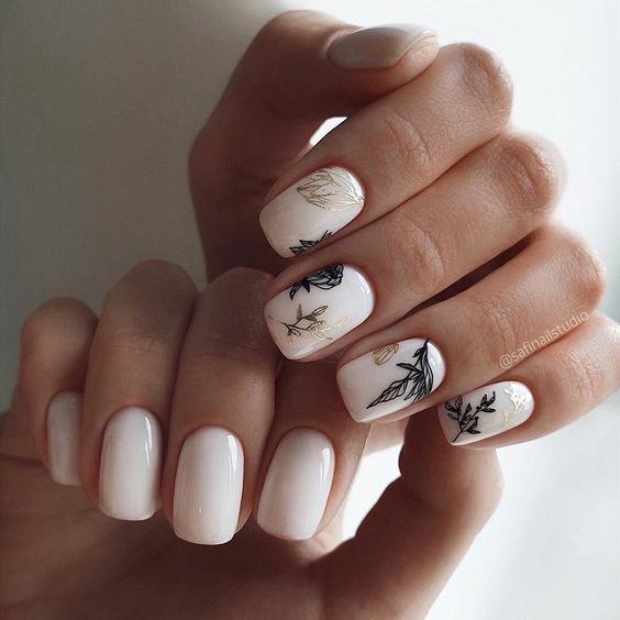 Jasny manicure na wiosnę