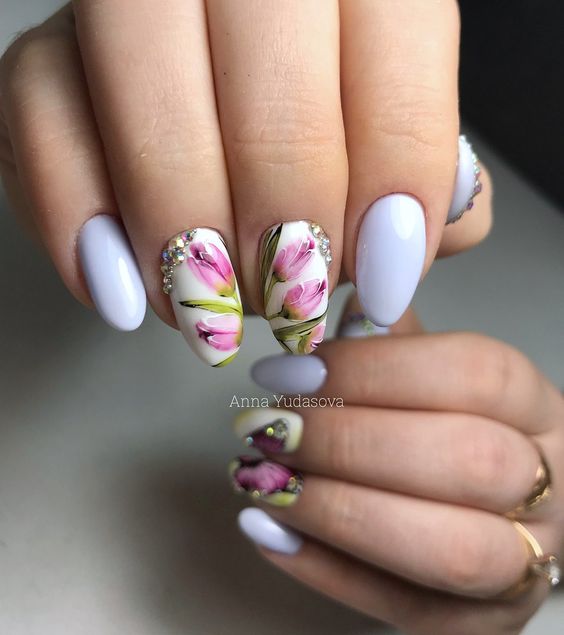 Pastelowe paznokcie na wiosnę