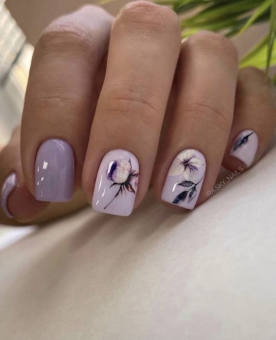 Wiosenne paznokcie w kolorze wrzosowym