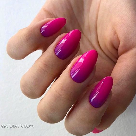 Paznokcie z malinowym ombre