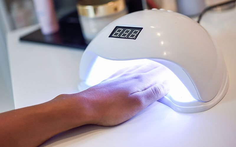 Ranking lamp do paznokci – TOP 10 lamp do hybryd